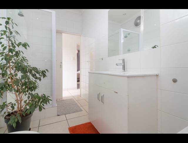 1 bed property to rent in DISTRICT SIX